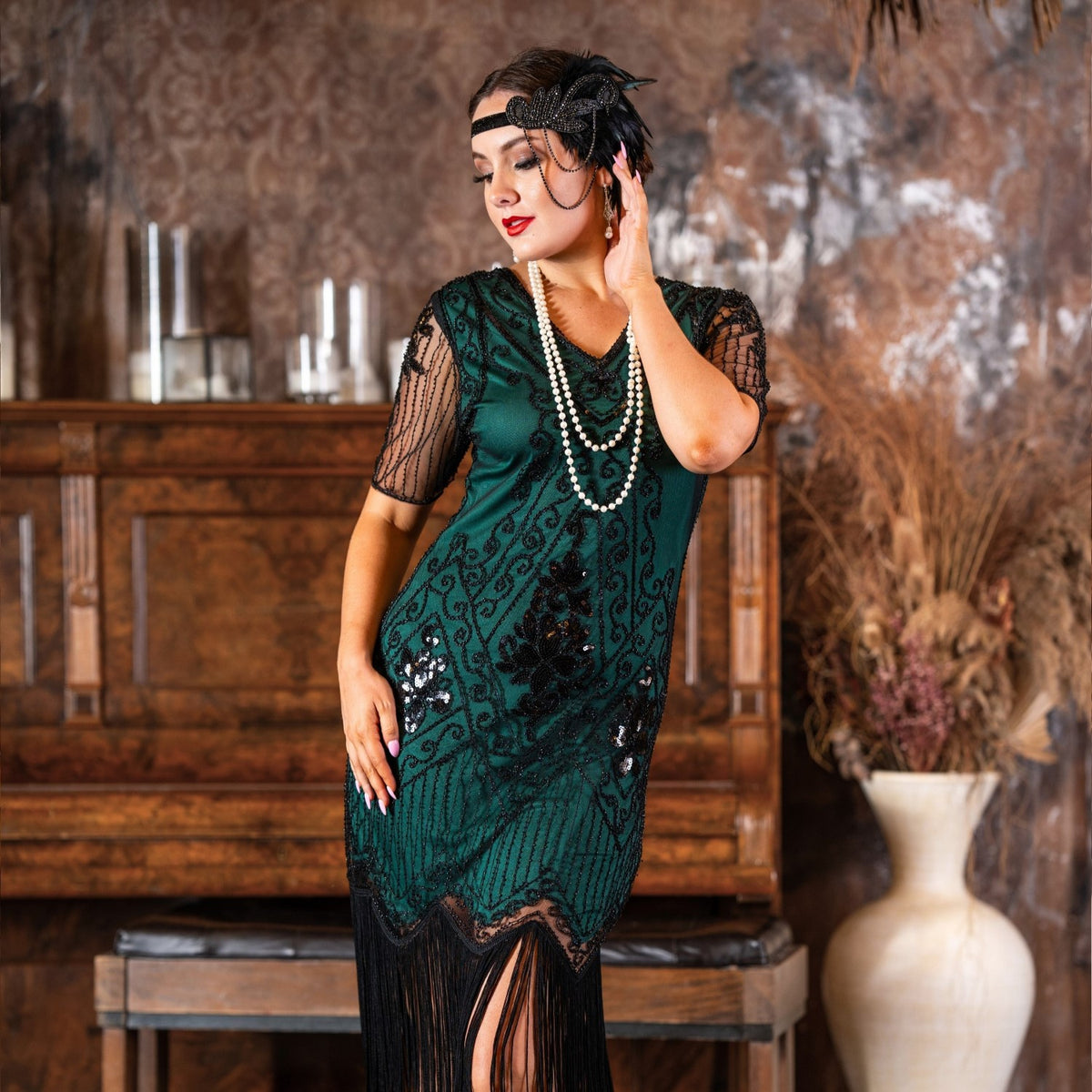 1920s Green Flapper Dress with Sleeves