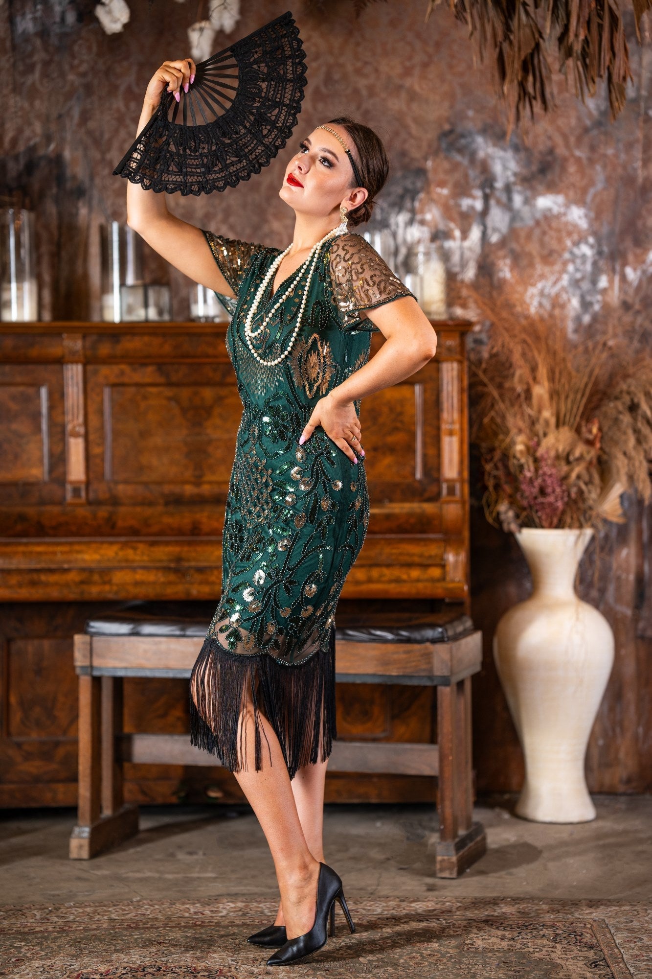 A 1920s Green & Gold Sequin Gatsby Dress with Sleeves